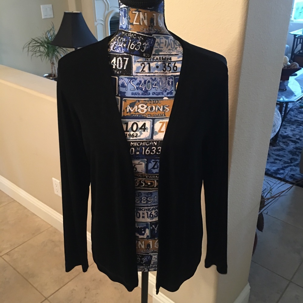 Black shrug